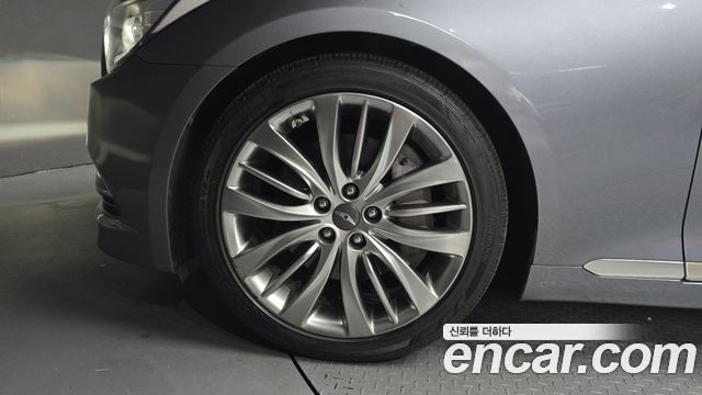 Hyundai Genesis из Кореи Encar
