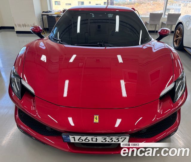 Ferrari 296 3.0 V6 — пробег 4982 км