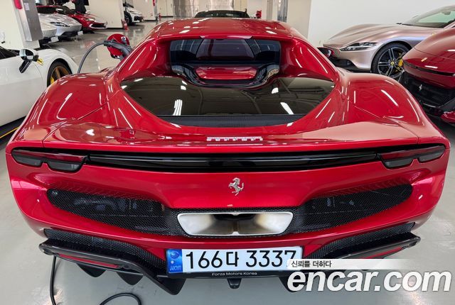 Ferrari 296 3.0 V6 — пробег 4982 км
