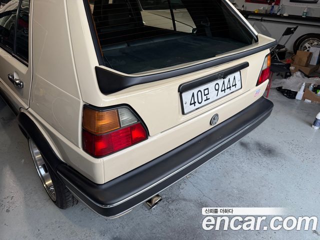 Volkswagen Golf 1.8 — пробег 232 000 км — фото 4 из 5