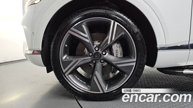 Genesis GV80 из Кореи Encar