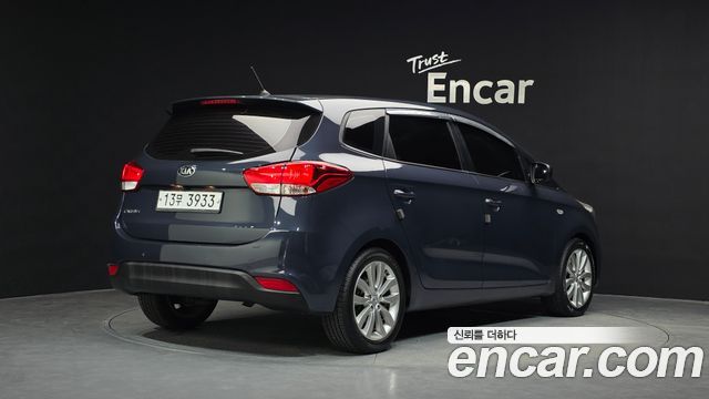 Kia Carens из Кореи Encar