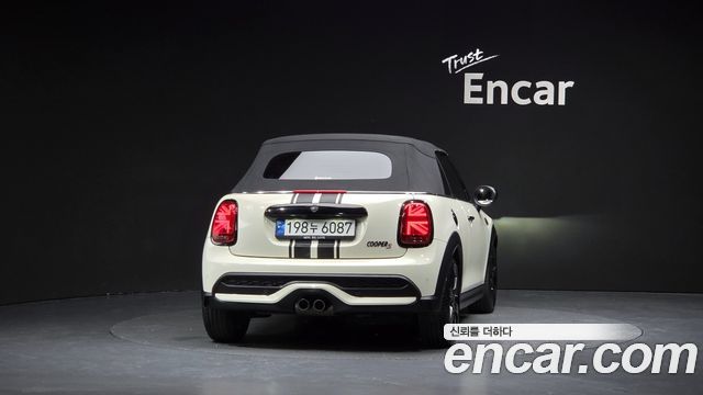Mini Cooper Convertible из Кореи Encar