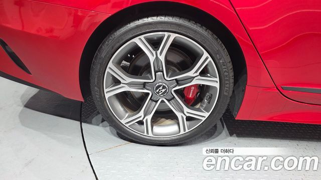 Kia Stinger из Кореи Encar