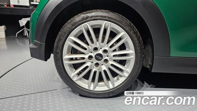 Mini Cooper из Кореи Encar