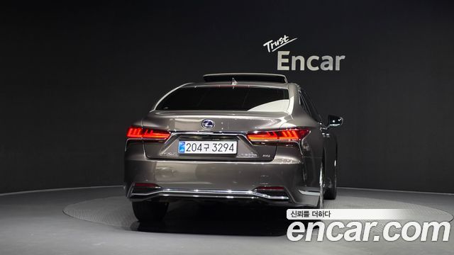 Lexus LS из Кореи Encar