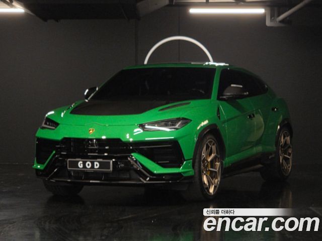 Lamborghini Urus из Кореи Encar