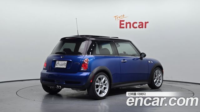 Mini Cooper из Кореи Encar
