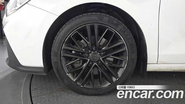 Hyundai i30 Diesel 1.6 Premium — пробег 213 275 км — фото 5 из 5