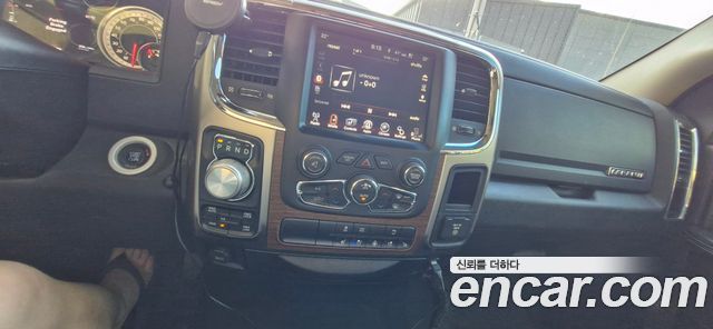 Dodge Ram Pick Up 5.7 — пробег 318 000 км — фото 5 из 5