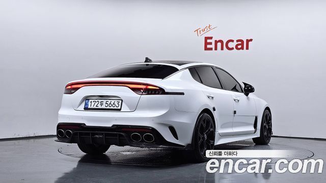 Kia Stinger из Кореи Encar