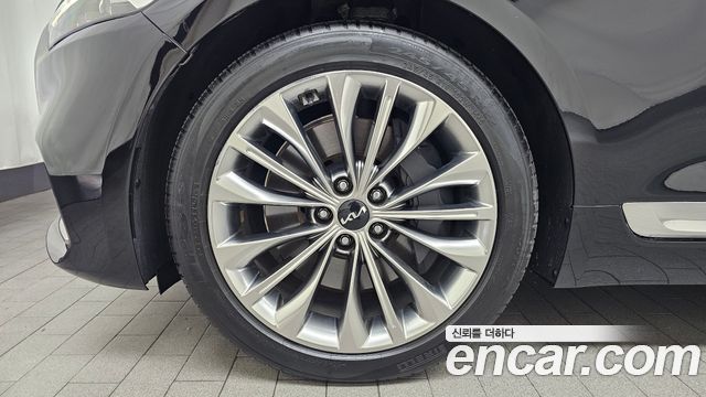 Kia K9 из Кореи Encar