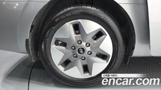 Hyundai Staria из Кореи Encar