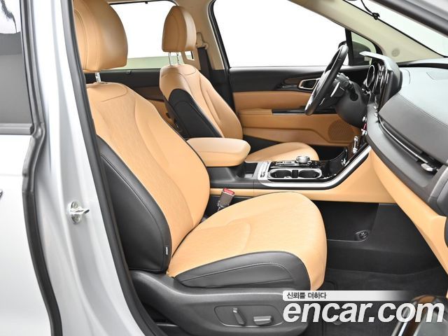 Kia Carnival Gasoline 9-Seater Noblesse — пробег 52814 км