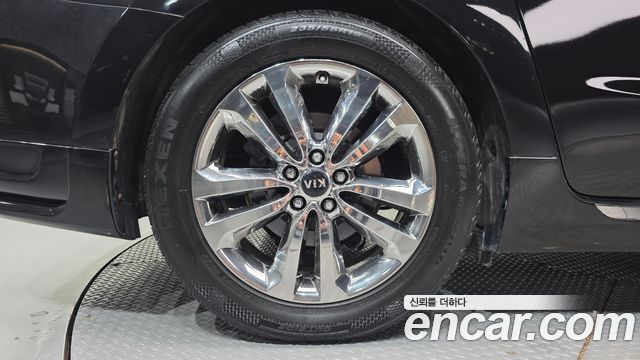 Kia Carnival 9-seater Hi-Limousine Prestige High roof — пробег 157816 км