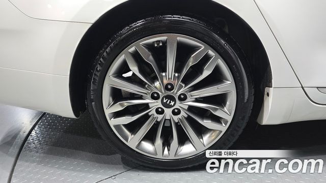 Kia K7 из Кореи Encar