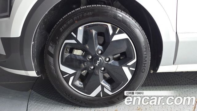 Kia Niro Earth — пробег 18306 км