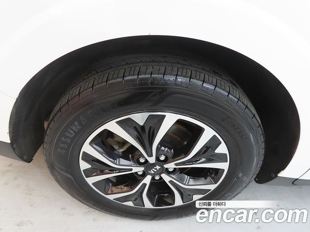 Kia Carnival 9-Seater Noblesse — пробег 162960 км