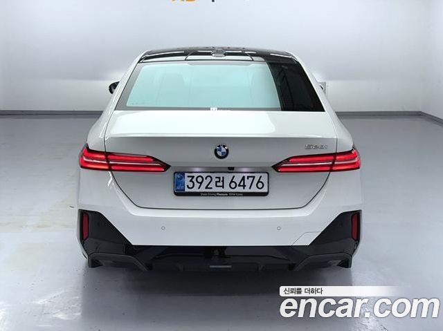 BMW 5-Series 520i M Sport — пробег 7270 км