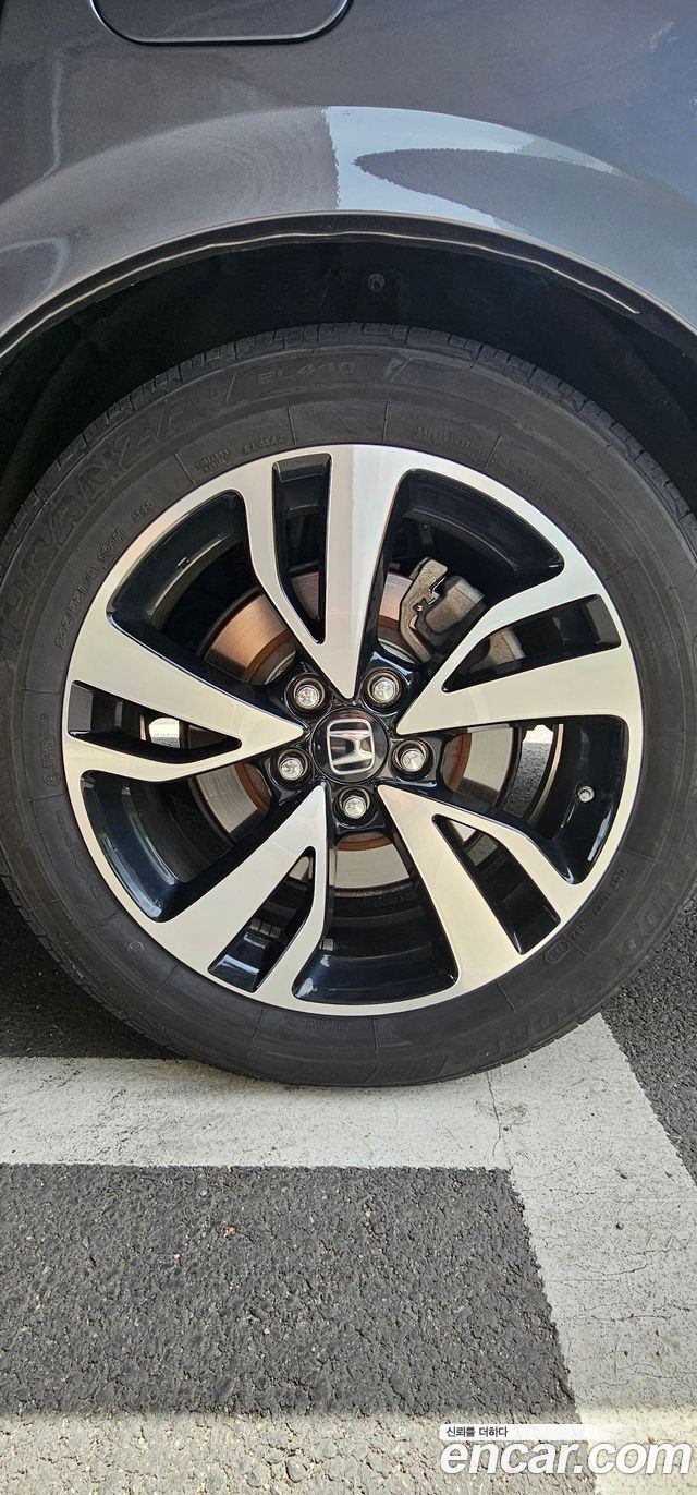 Honda Odyssey 3.5 5th 2018 — пробег 46 231 км