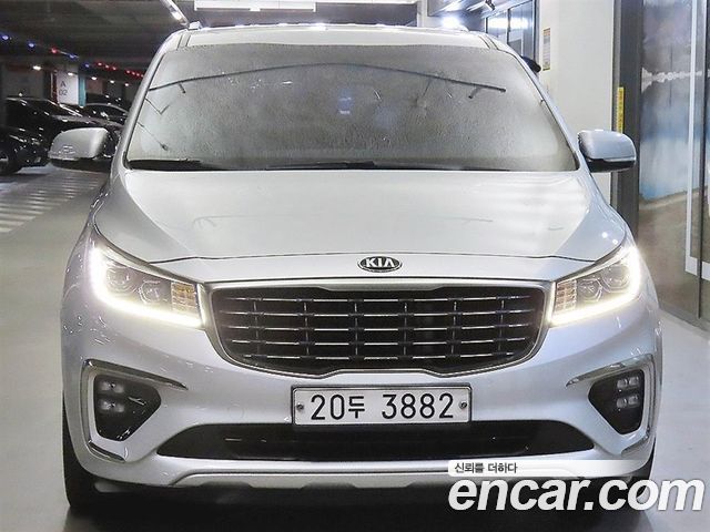 Kia Carnival из Кореи Encar