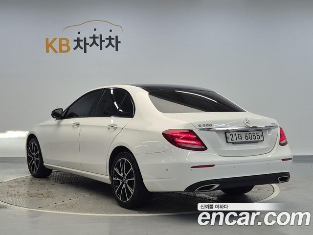 Mercedes-Benz E-Class из Кореи Encar