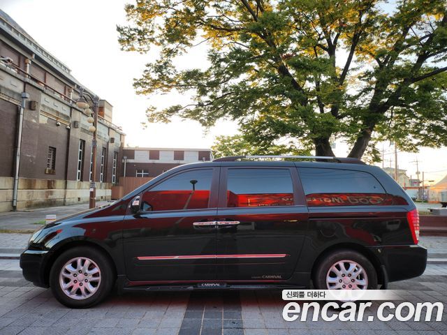 Kia Carnival Grand Carnival GLX Luxury — пробег 200 000 км — фото 5 из 5
