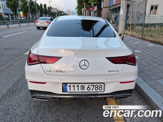 Mercedes-Benz CLA-Class CLA250 4MATIC — пробег 20034 км