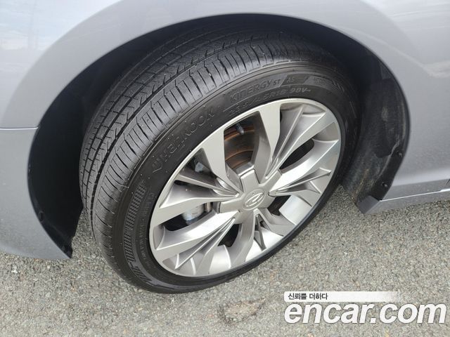 Hyundai Sonata 2.0 Smart — пробег 90045 км