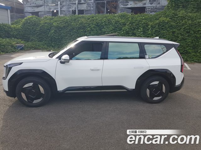 Kia EV9 Long Range 4WD Earth — пробег 46458 км