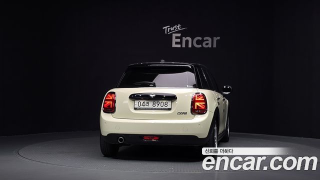Mini Cooper из Кореи Encar