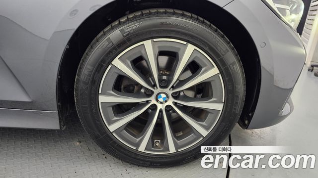 BMW 3-Series из Кореи Encar