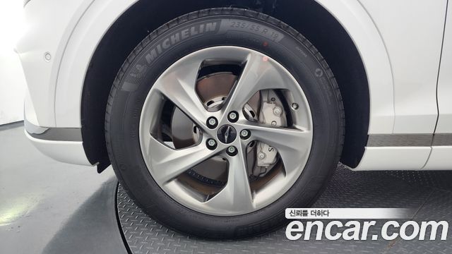 Genesis GV70 из Кореи Encar