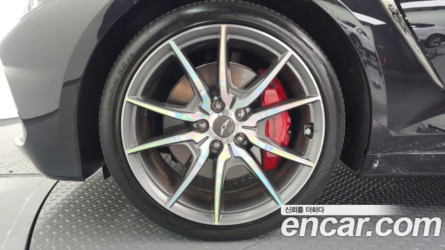 Genesis G70 из Кореи Encar