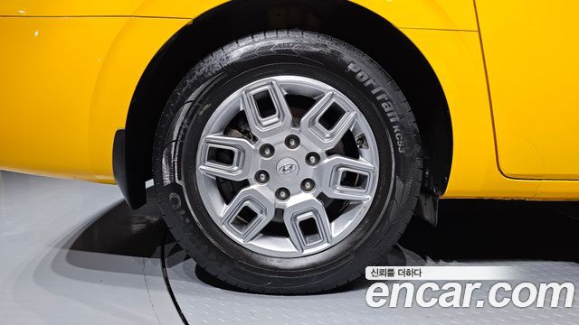 Hyundai Staria из Кореи Encar