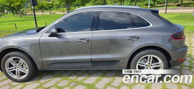 Porsche Macan из Кореи Encar