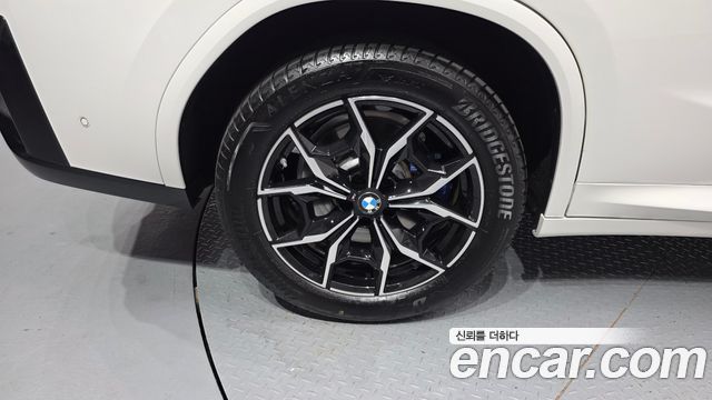 BMW X4 xDrive20i M Sport — пробег 10 498 км — фото 5 из 5