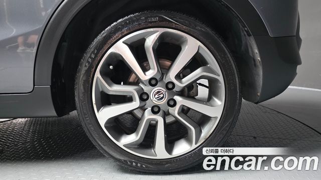Ssangyong TIBOLI из Кореи Encar