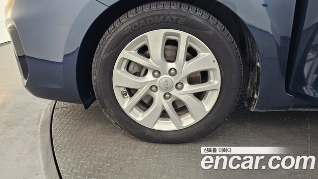 Kia Carens 2.0 LPI Luxury — пробег 155510 км