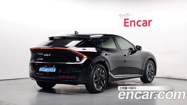 Kia EV6 из Кореи Encar