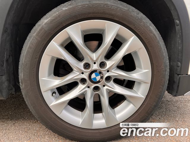 BMW X1 xDrive 18d — пробег 80733 км