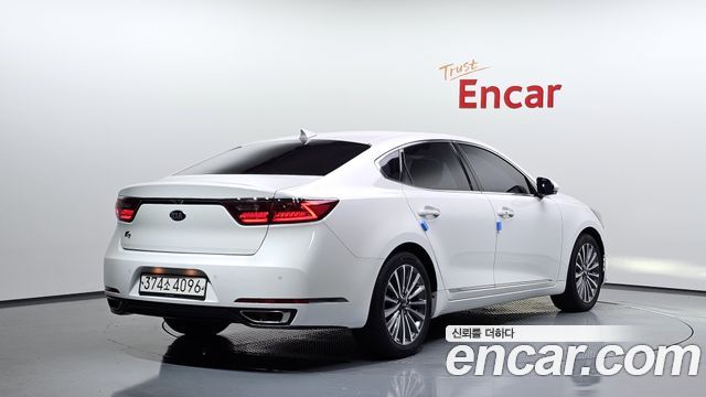 Kia K7 из Кореи Encar