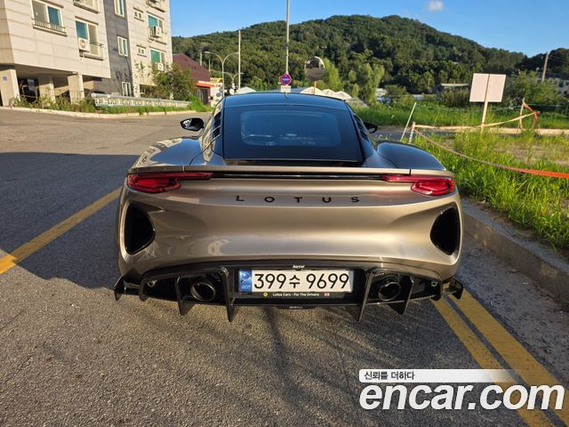 Lotus Emira 3.5 — пробег 2 000 км — фото 3 из 5