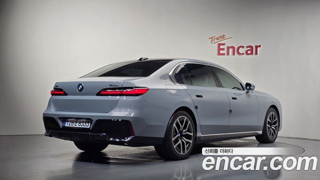 BMW 7-Series из Кореи Encar