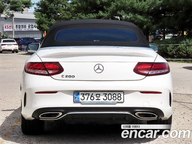 Mercedes-Benz C-Class C63 AMG Cabriolet — пробег 50 300 км — фото 4 из 5