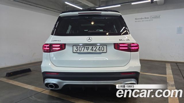 Mercedes-Benz GLB-Class AMG GLB35 4MATIC — пробег 2 326 км — фото 4 из 5