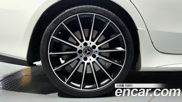 Mercedes-Benz CLS-Class из Кореи Encar