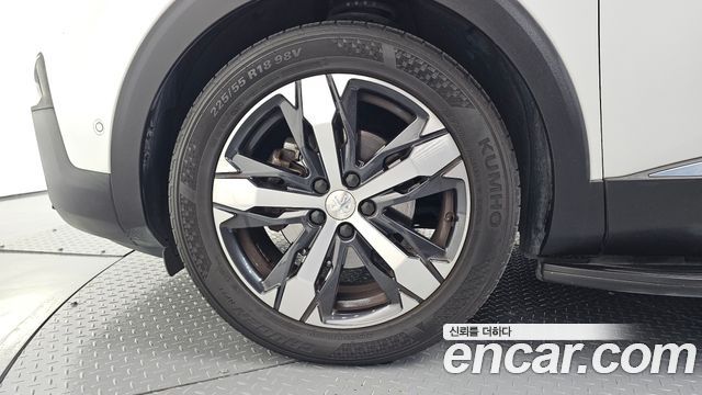 Peugeot 5008 из Кореи Encar