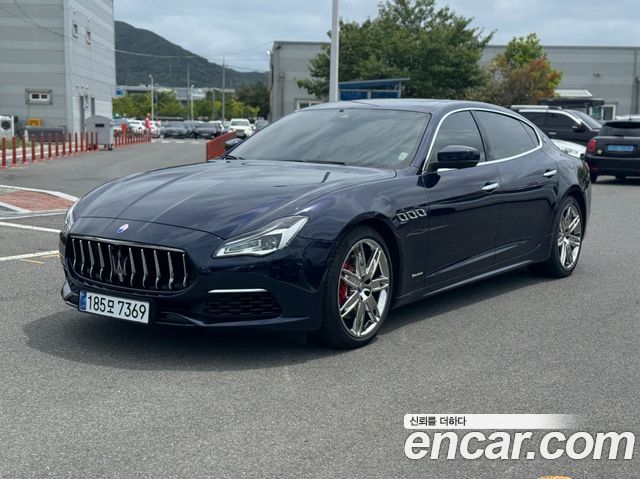 Maserati Quattroporte из Кореи Encar