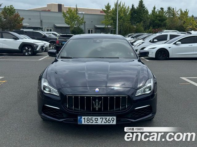 Maserati Quattroporte из Кореи Encar